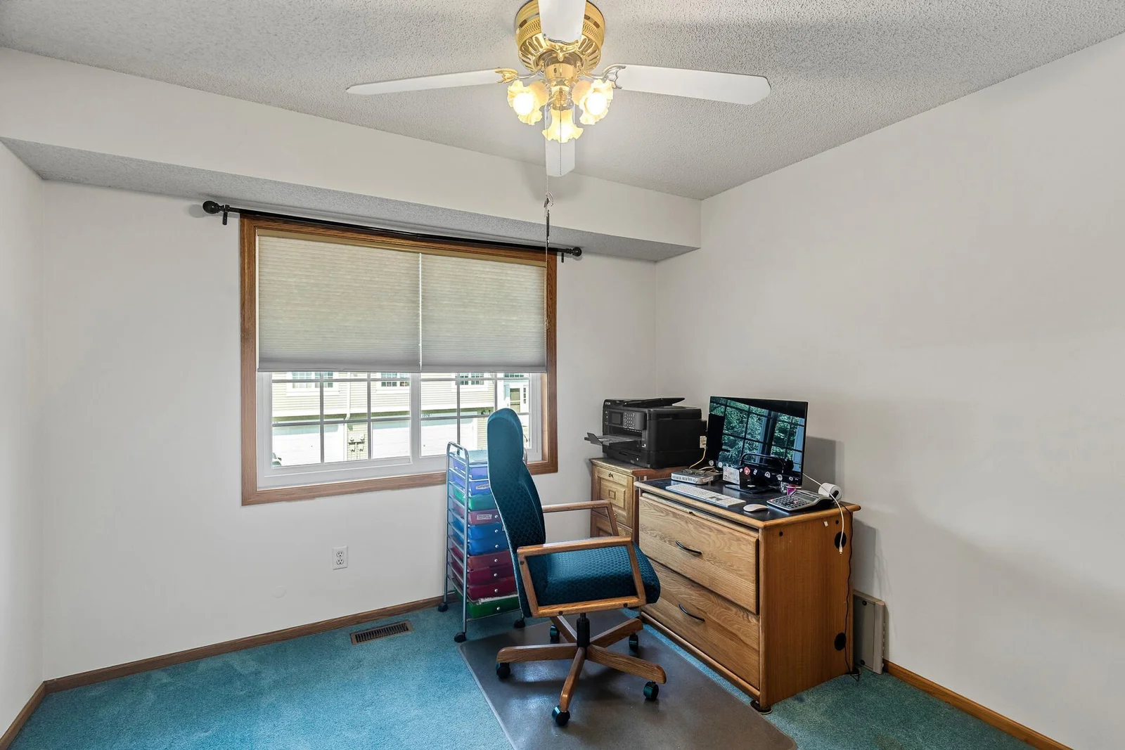 Upper level bedroom