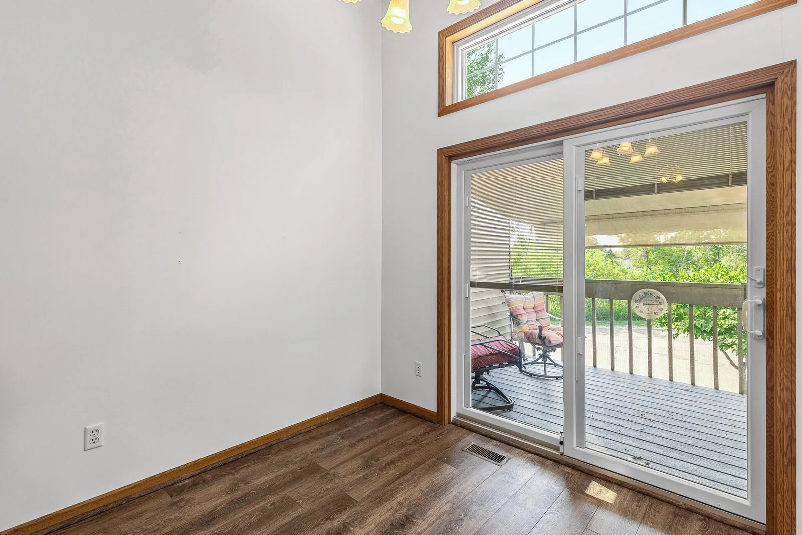 Upper level dining room with access to the deck