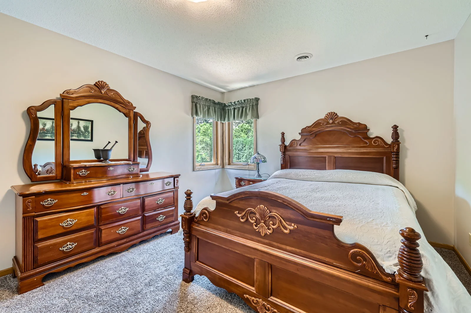 9739 Bjorkman Lane - Web Quality - 047 - 56 2nd Floor Bedroom.png