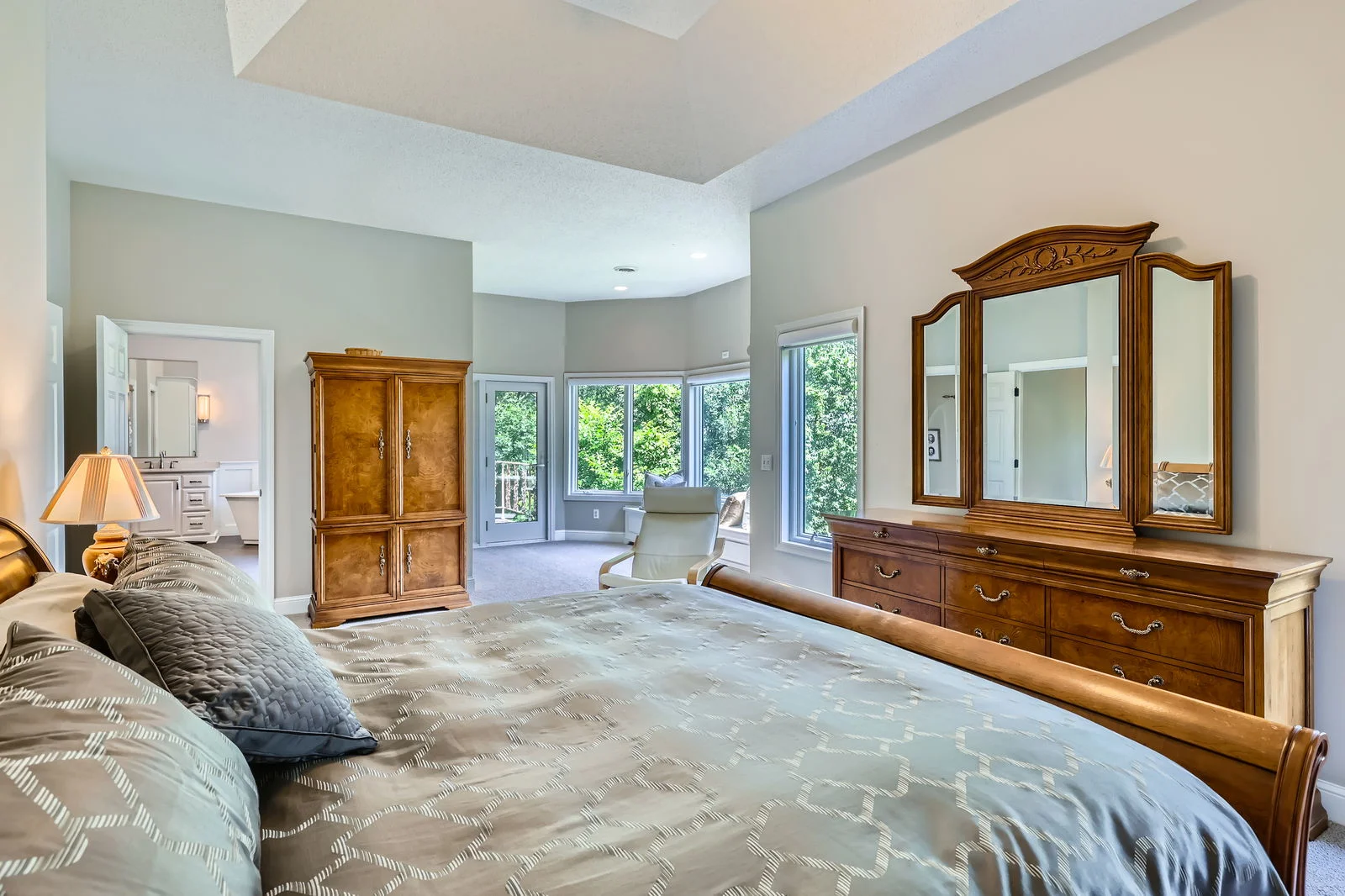 9739 Bjorkman Lane - Web Quality - 042 - 46 2nd Floor Primary Bedroom.png