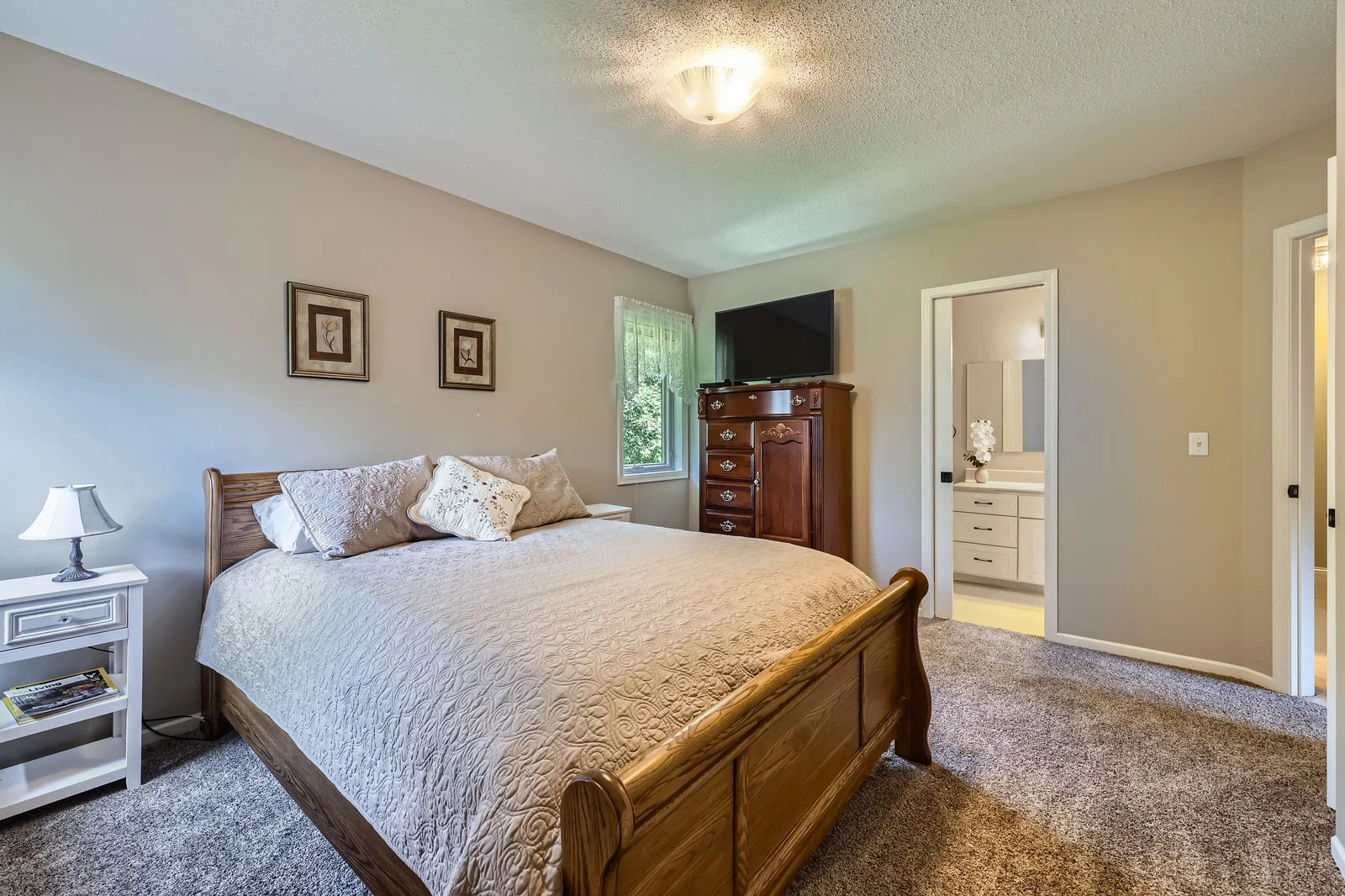 9739 Bjorkman Lane - Web Quality - 050 - 60 2nd Floor Bedroom-2.png