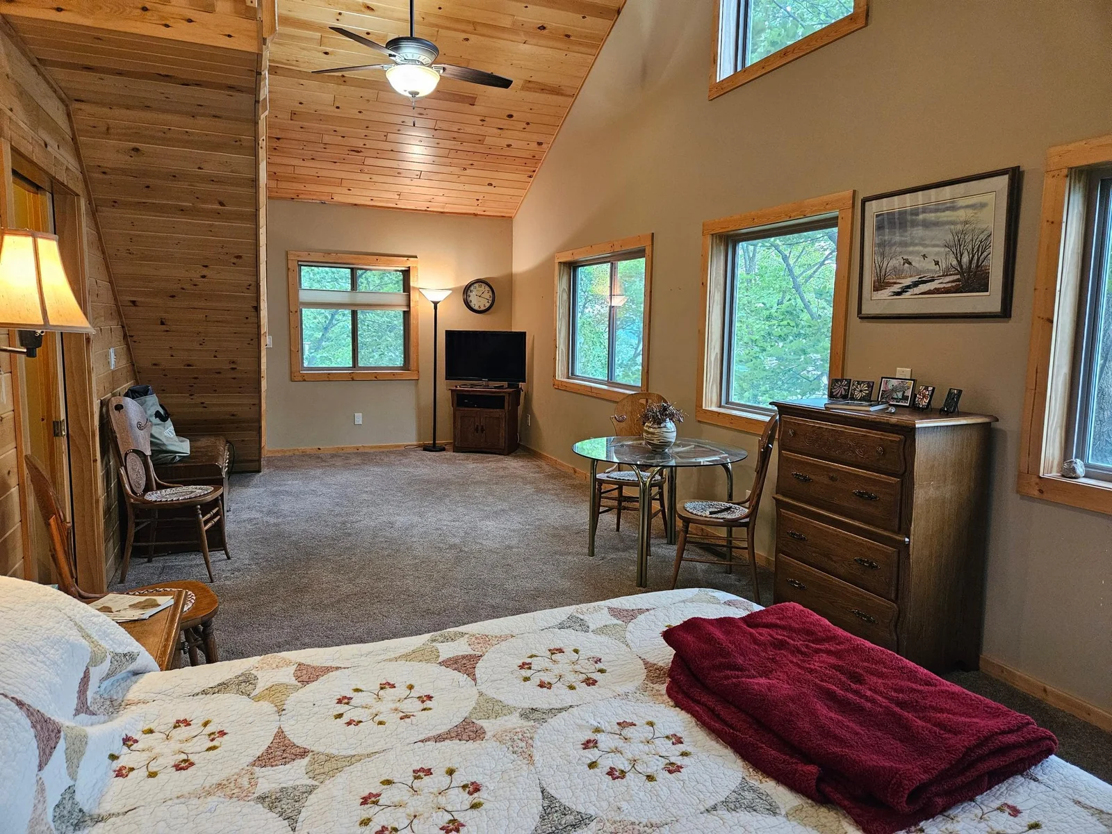 Bedroom Main 2