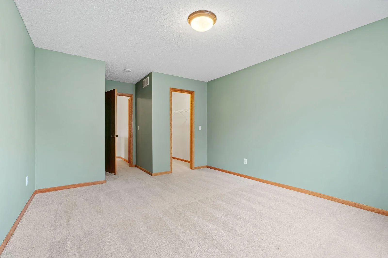 2nd Bedroom with attached walk in closet