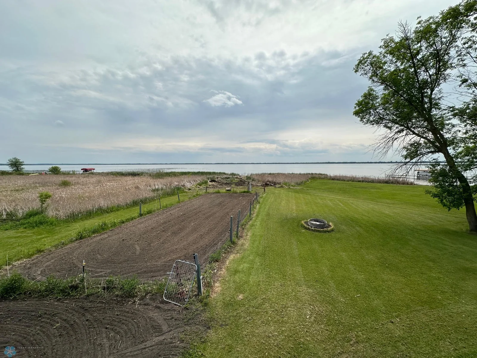 Beautiful Level Lot w/Amazing Views