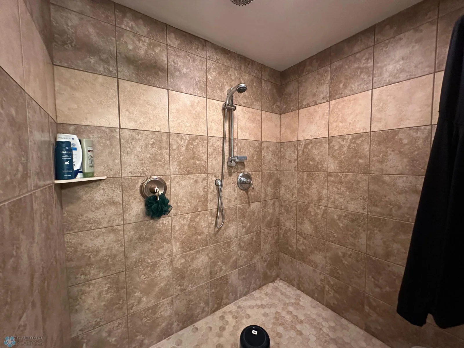 Lower Level 3/4 Bath