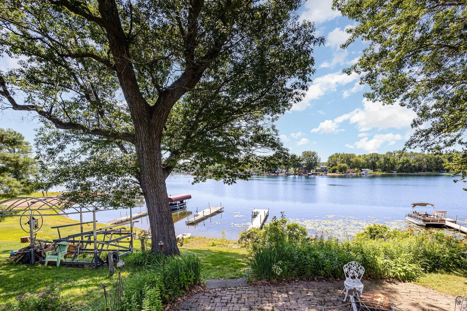 11745 Oak Street, Chisago City