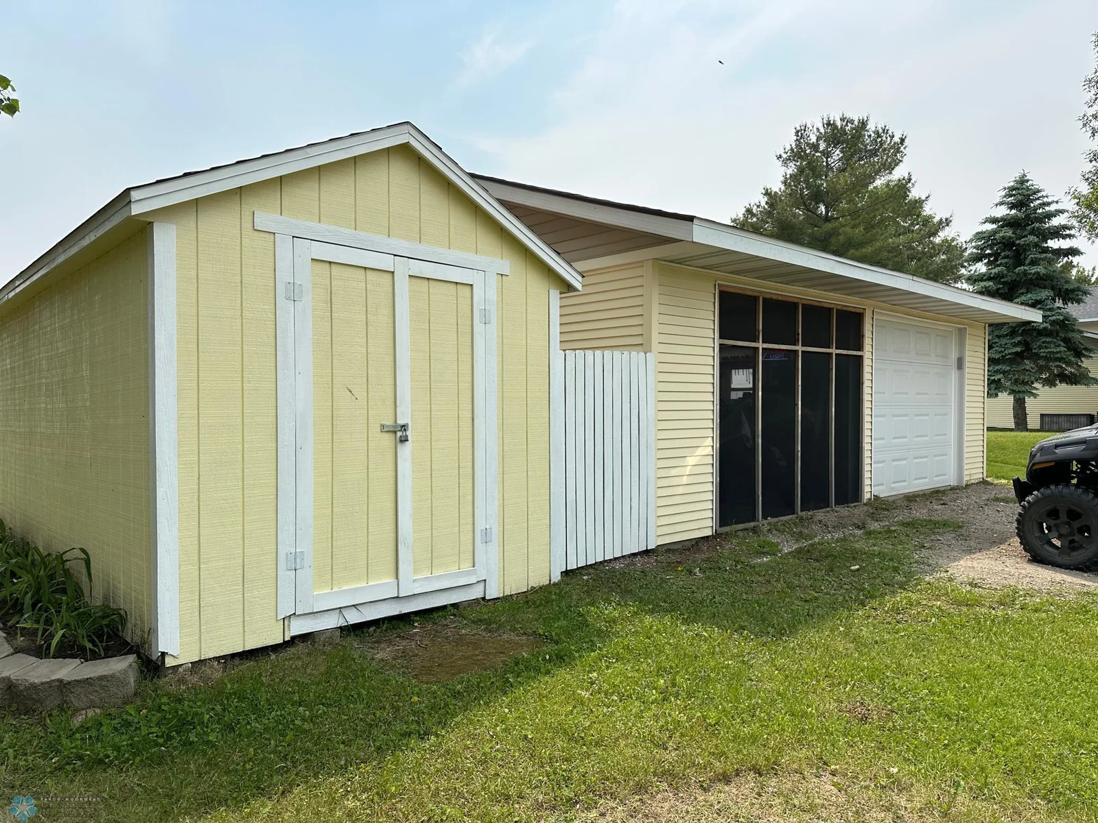 Shed/Garage/Party Room