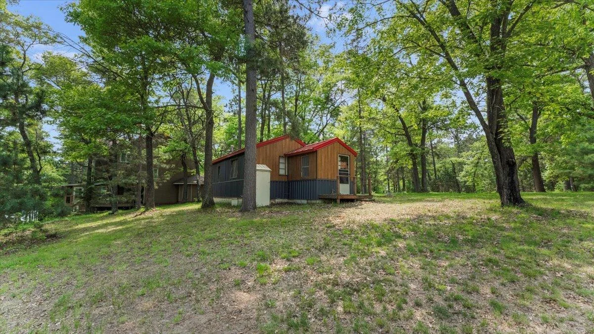 Photo 1 of 13964 Hardy Lake