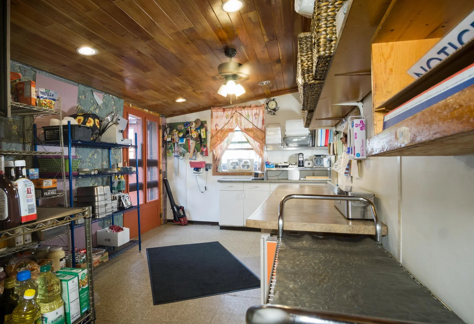18 Main floor Back room.jpg