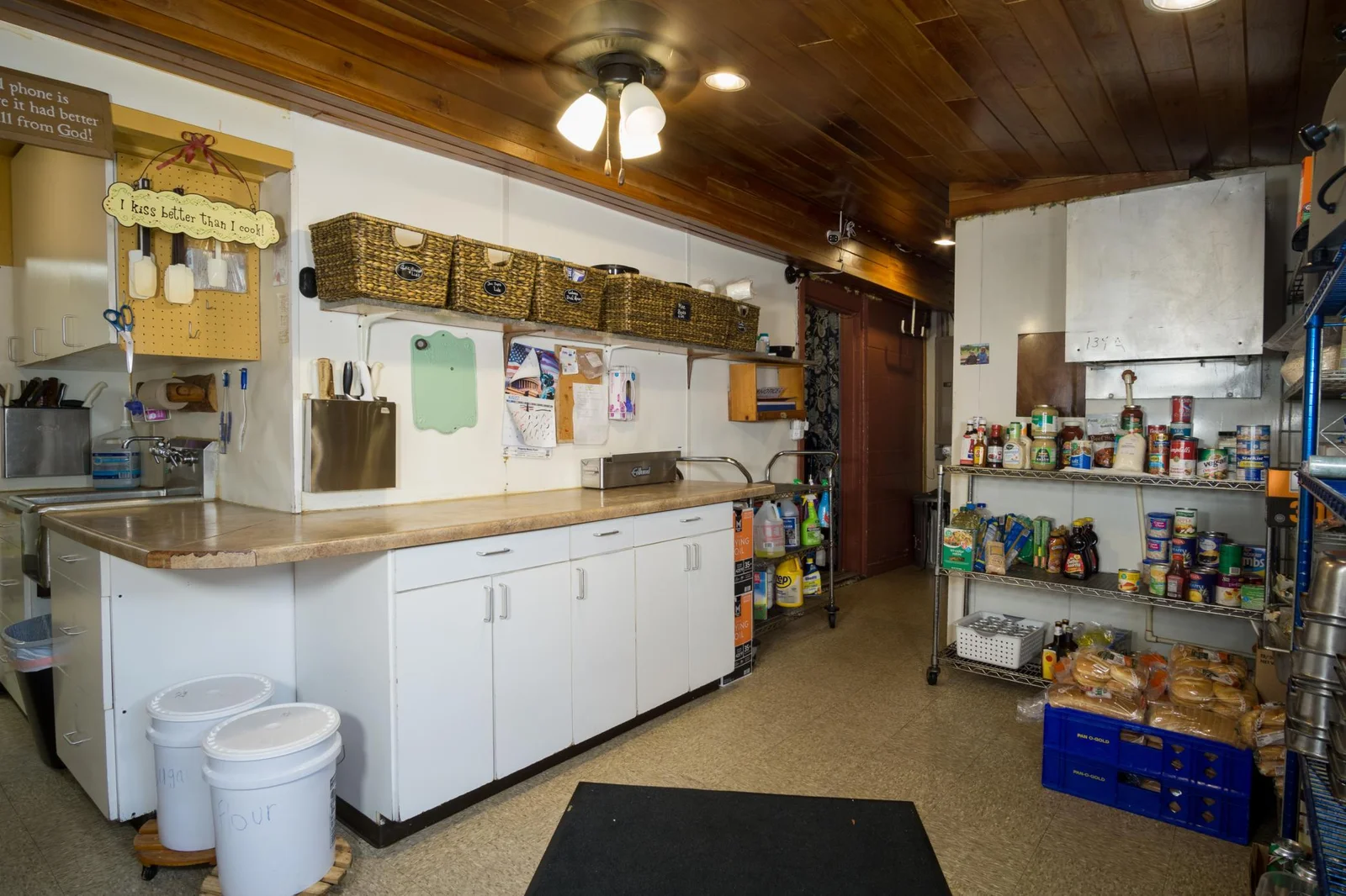15 Main floor back room.jpg