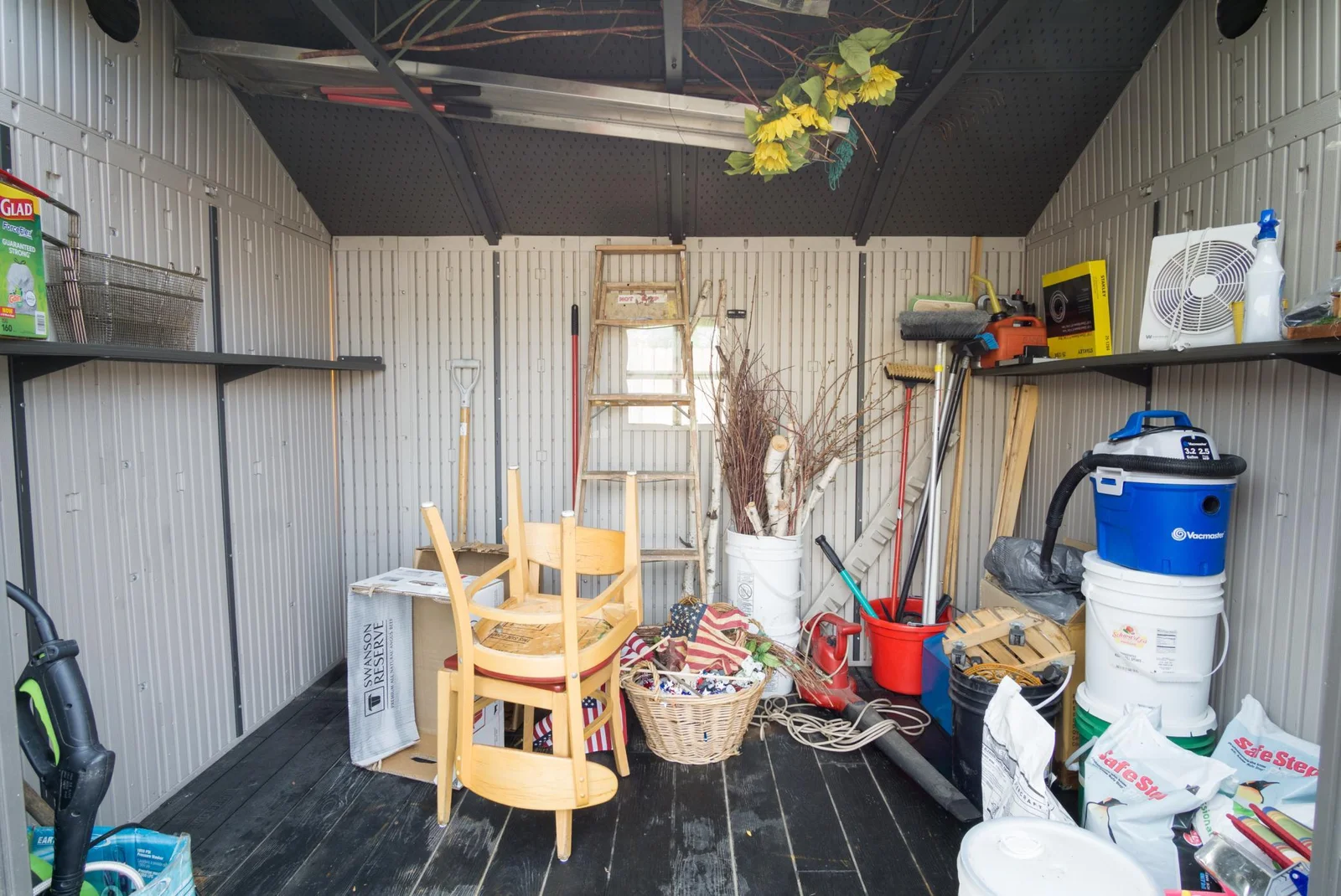 37 Shed Interior.jpg