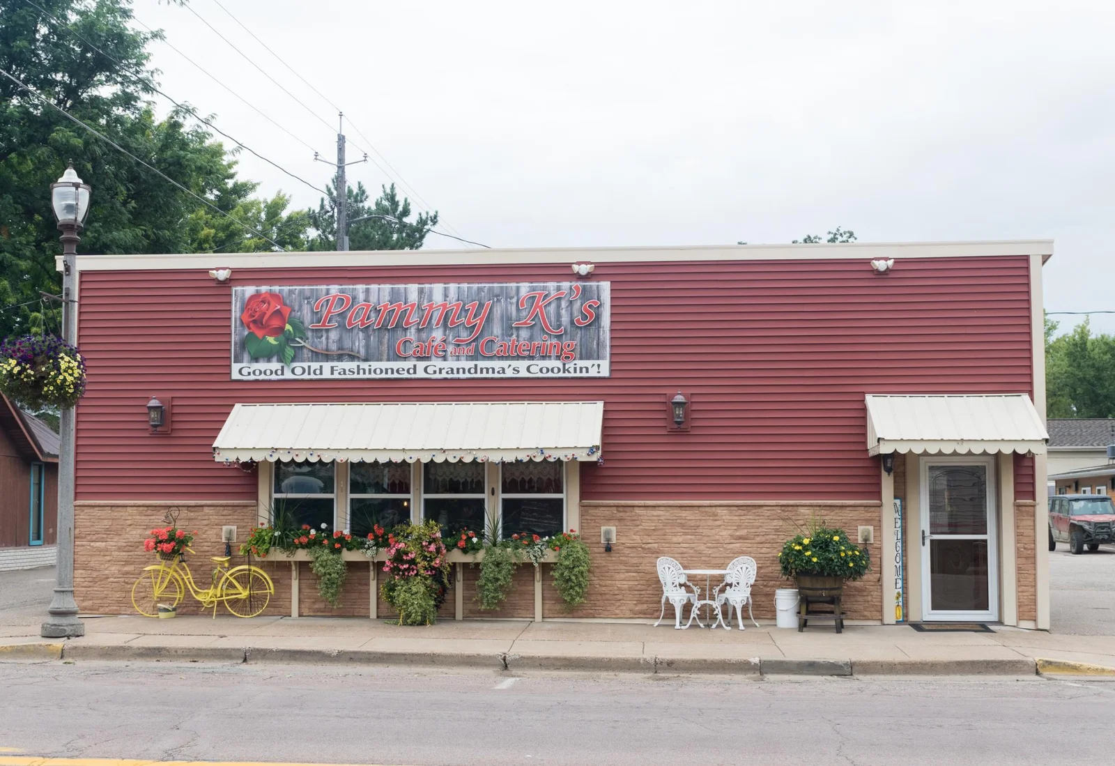 1 Exterior.jpg