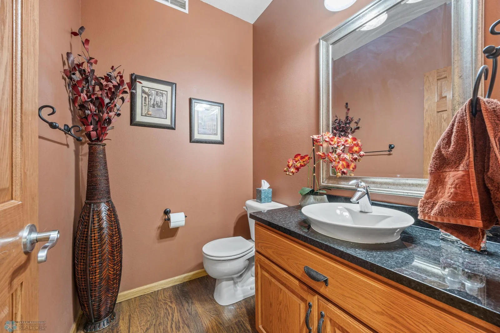Powder room