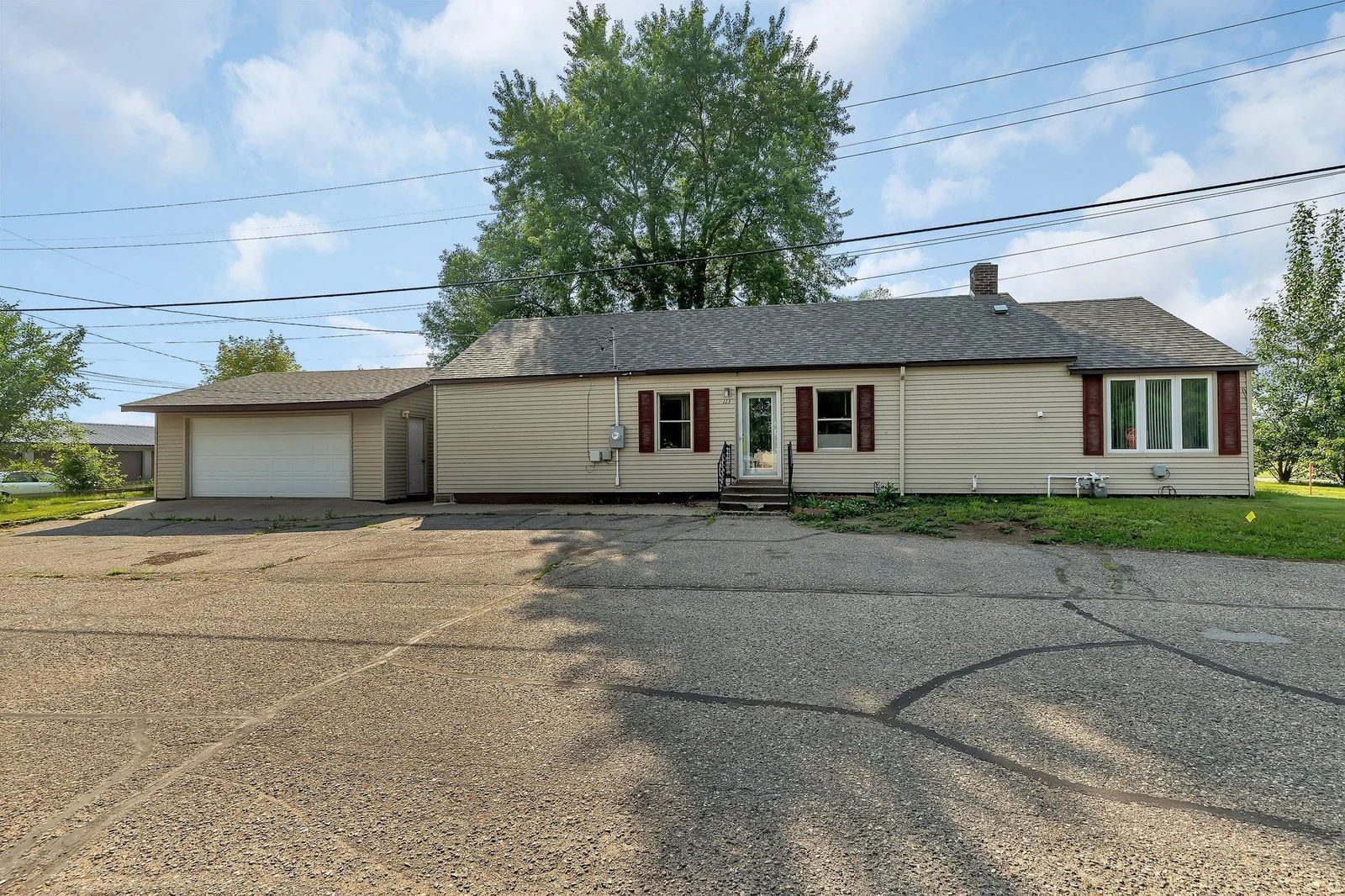 113 Barracuda Avenue, Avon