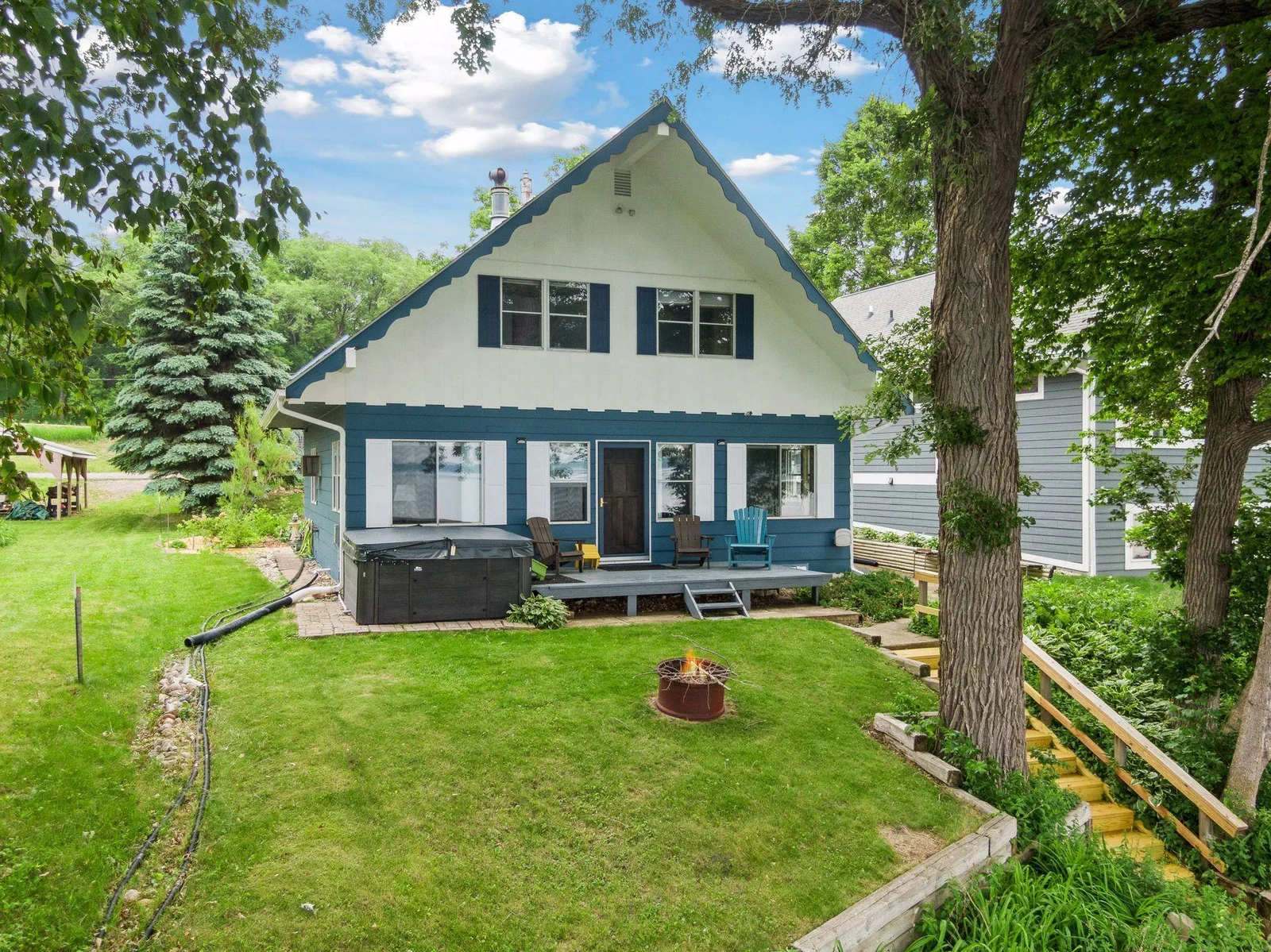 Lakeside Home and Deck