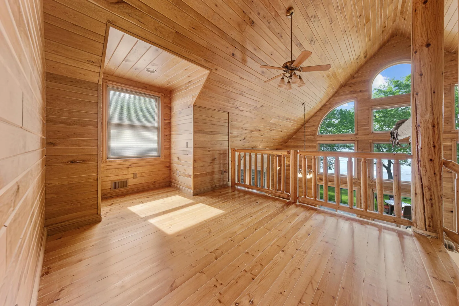 Loft Detail