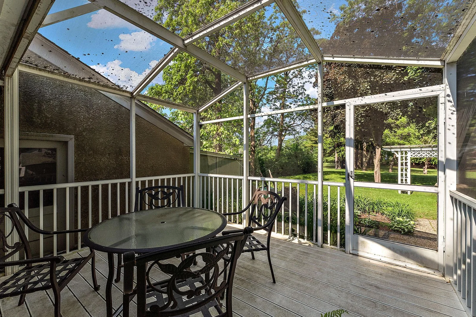 Screen Porch