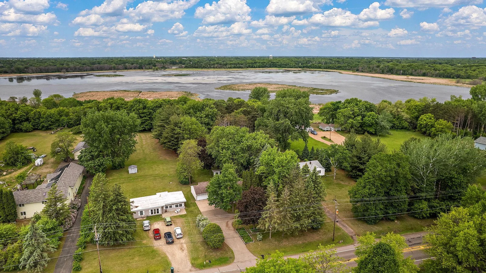 Site with Lake Baldwin