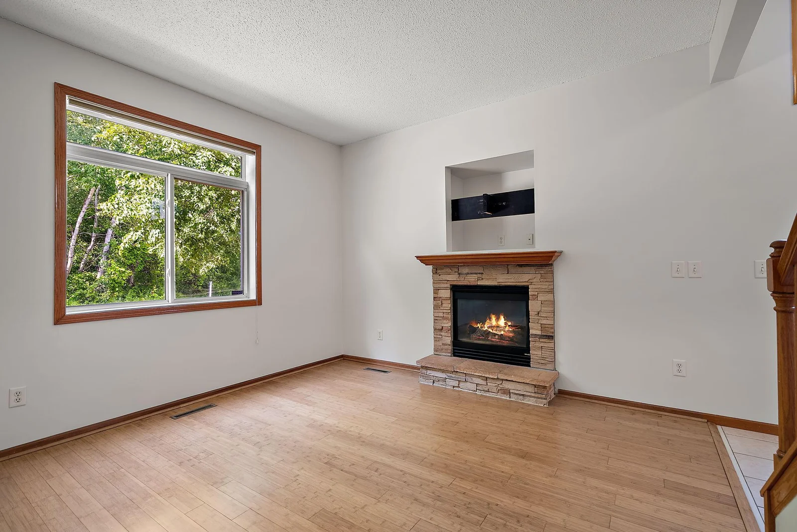 5-web-or-mls-First Person Visuals01488.jpg