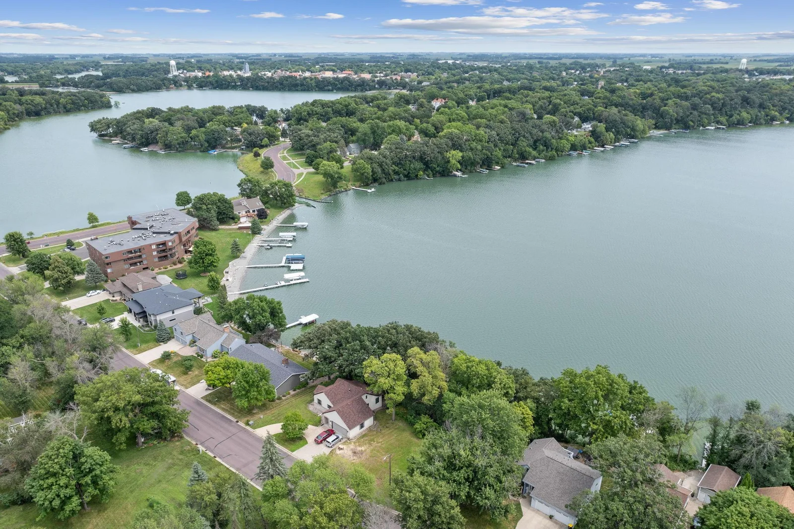 647 Shore Acres-7.jpg