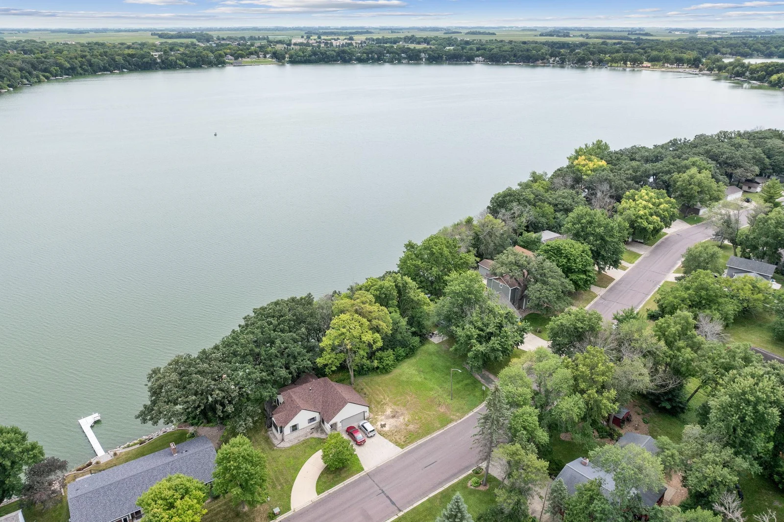 647 Shore Acres-8.jpg