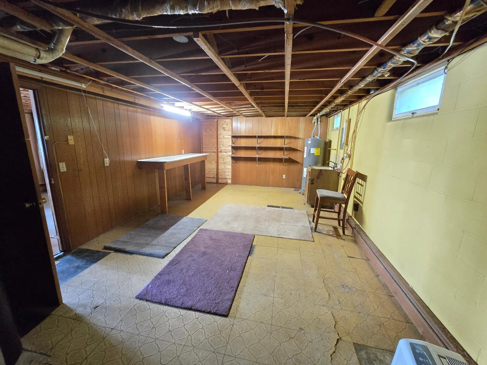 Huge storage area in lower level