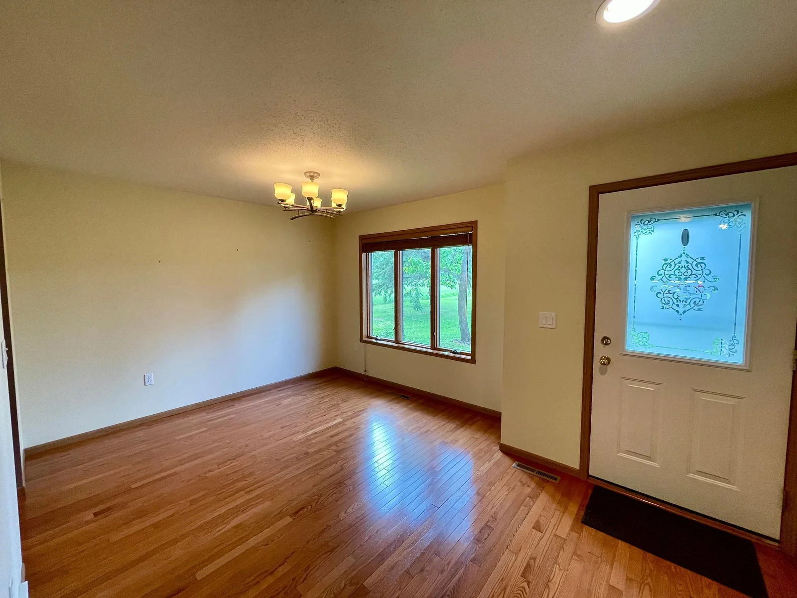 Dining Room.jpeg
