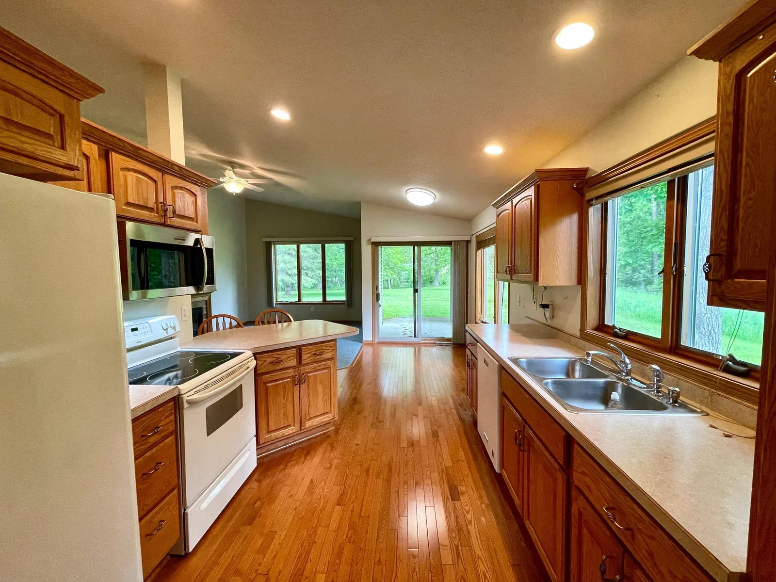 Kitchen.jpeg