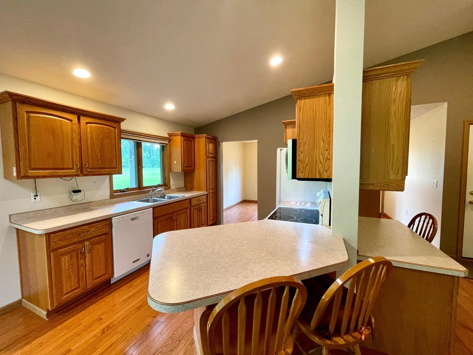 Kitchen.jpeg