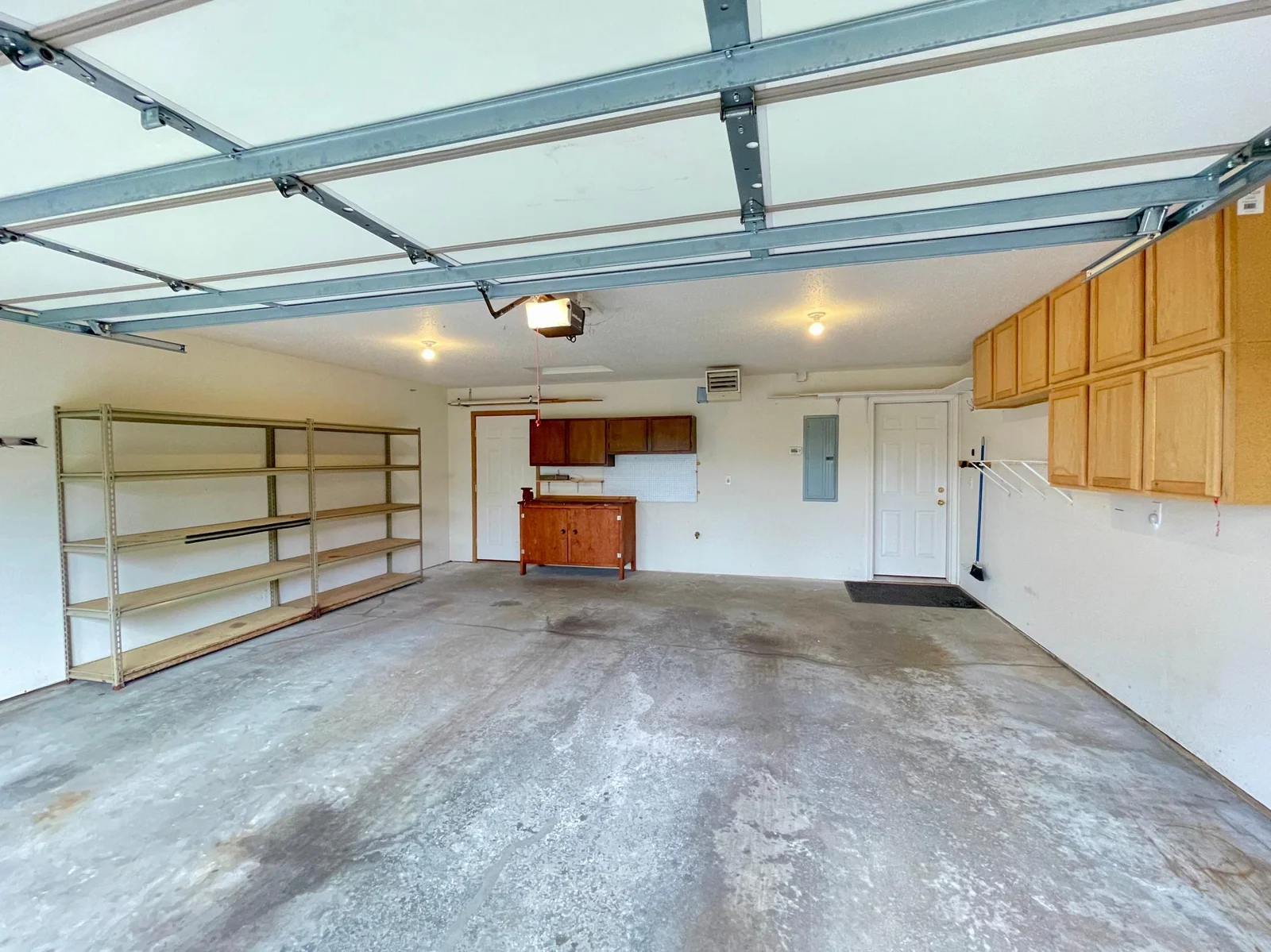 Garage Interior.jpeg