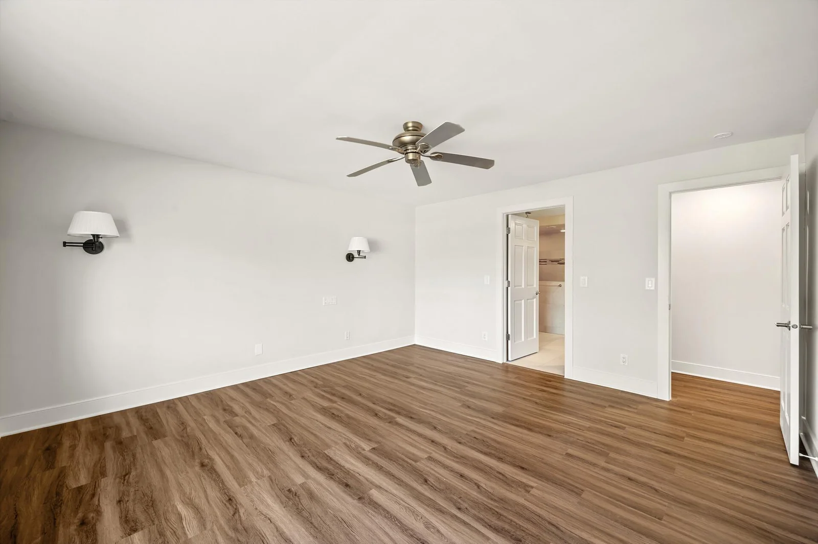 Primary Bedroom bath entrance.