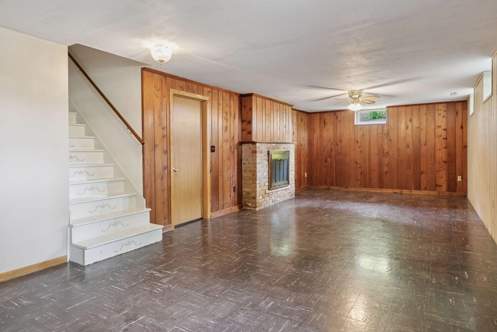 Lower level with cozy fireplace to finish as you'd like! Access to garage, laundry room and 3/4 bath!