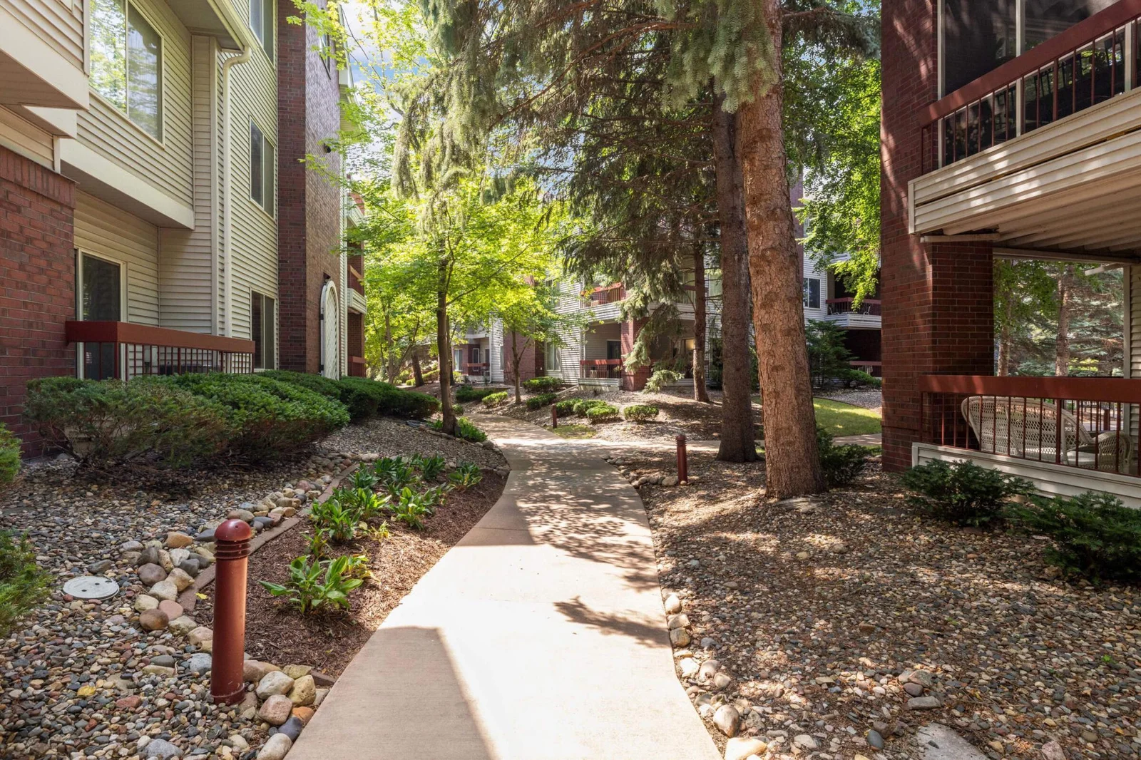 Beautifully maintained community