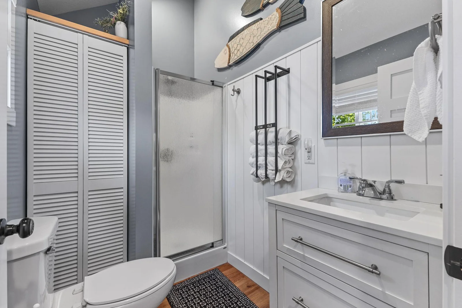 Nicely updated 3/4 bath.