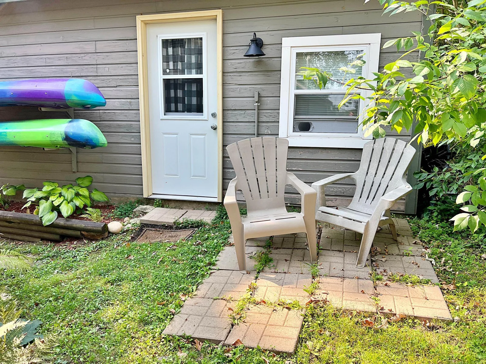 Sitting space outside private entrance for bunk house.jpg