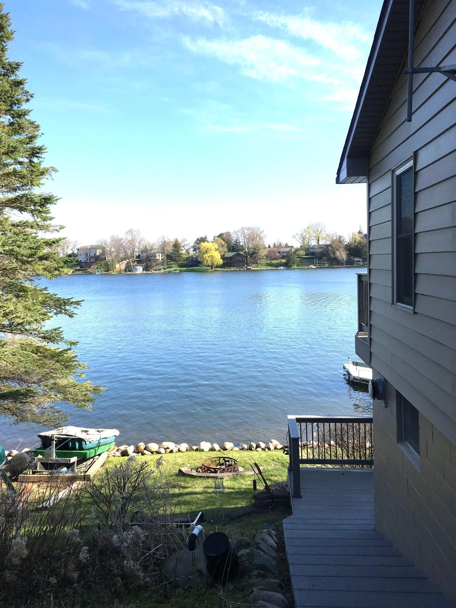 14 13394 Outside Steps.JPG
