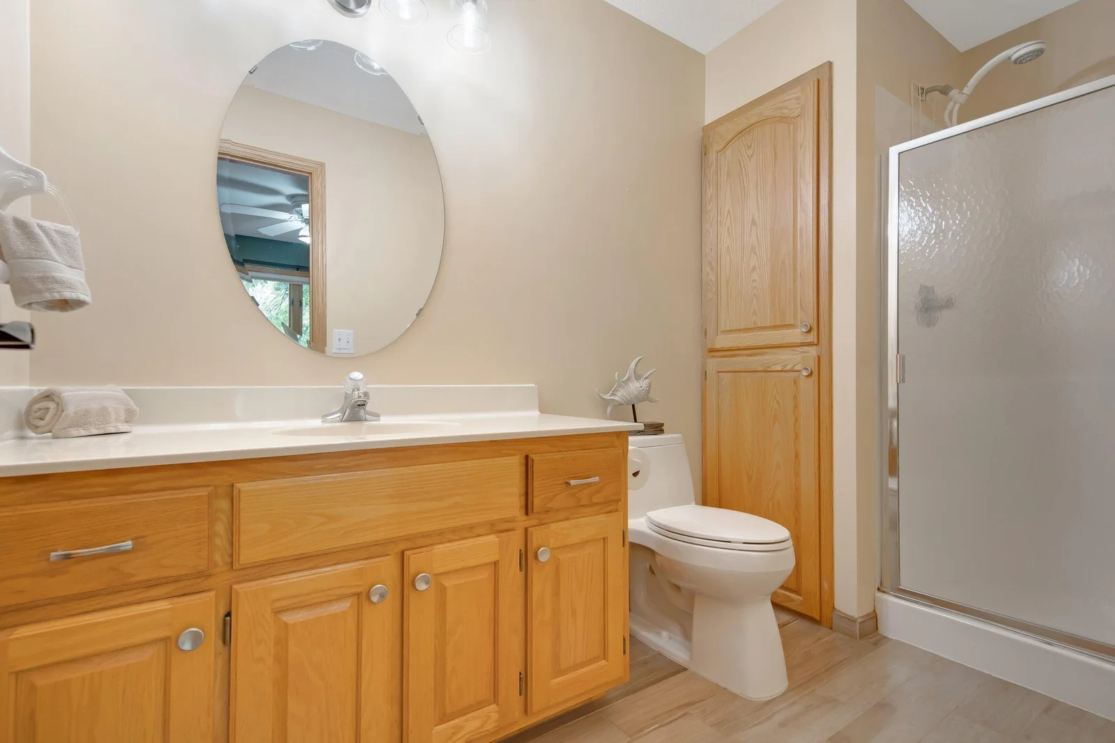 Lower level bedroom 1 3/4 bathroom.