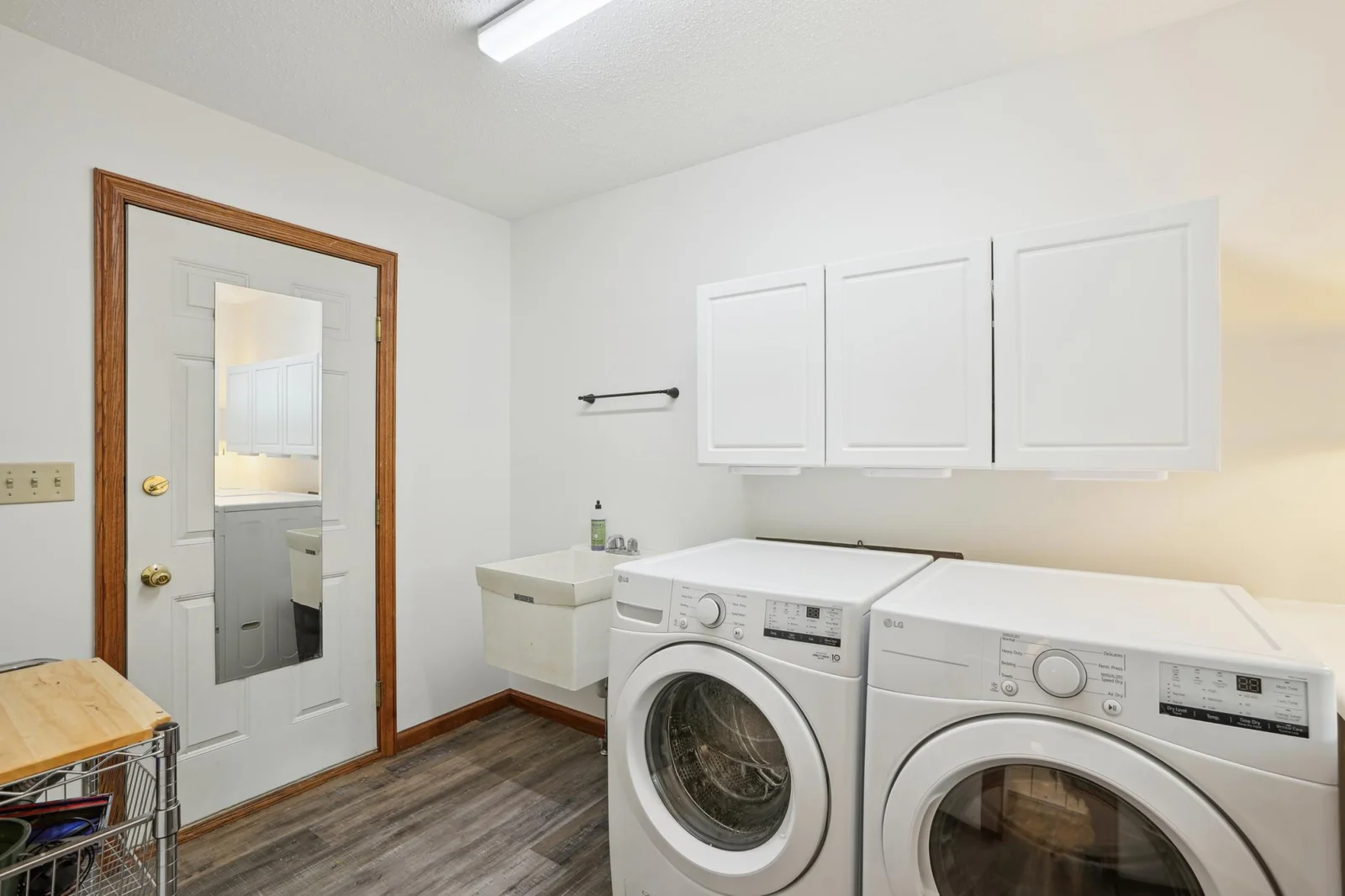 Laundry Main Level.jpg