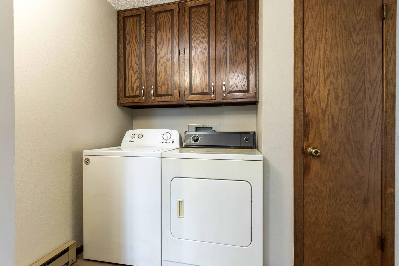 Laundry main floor