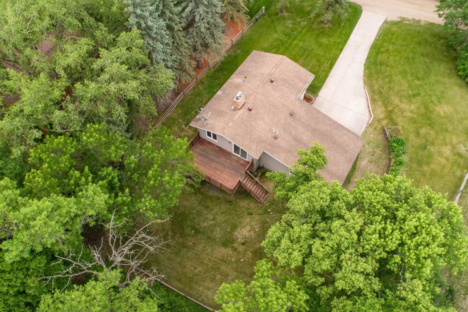 20619 Hillcrest