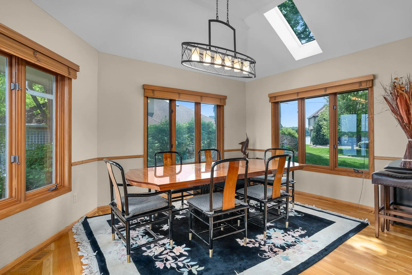 4646 Lords St NE MLS-39.jpg