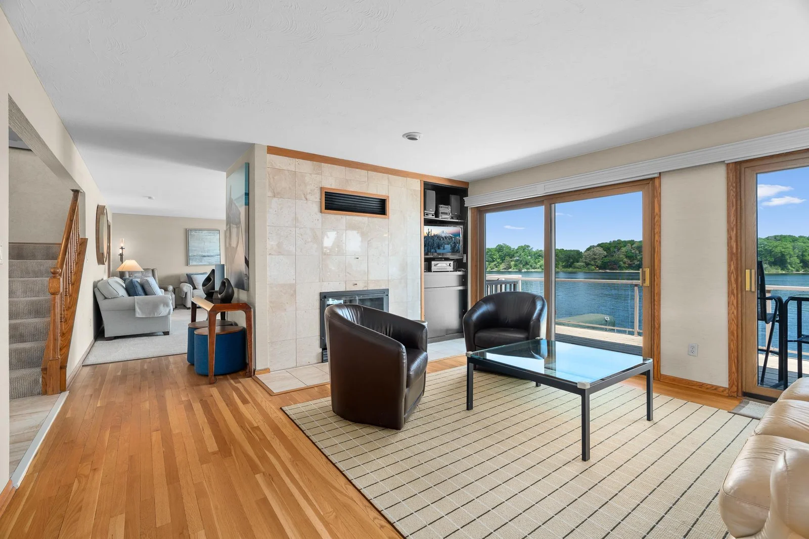 4646 Lords St NE MLS-36.jpg