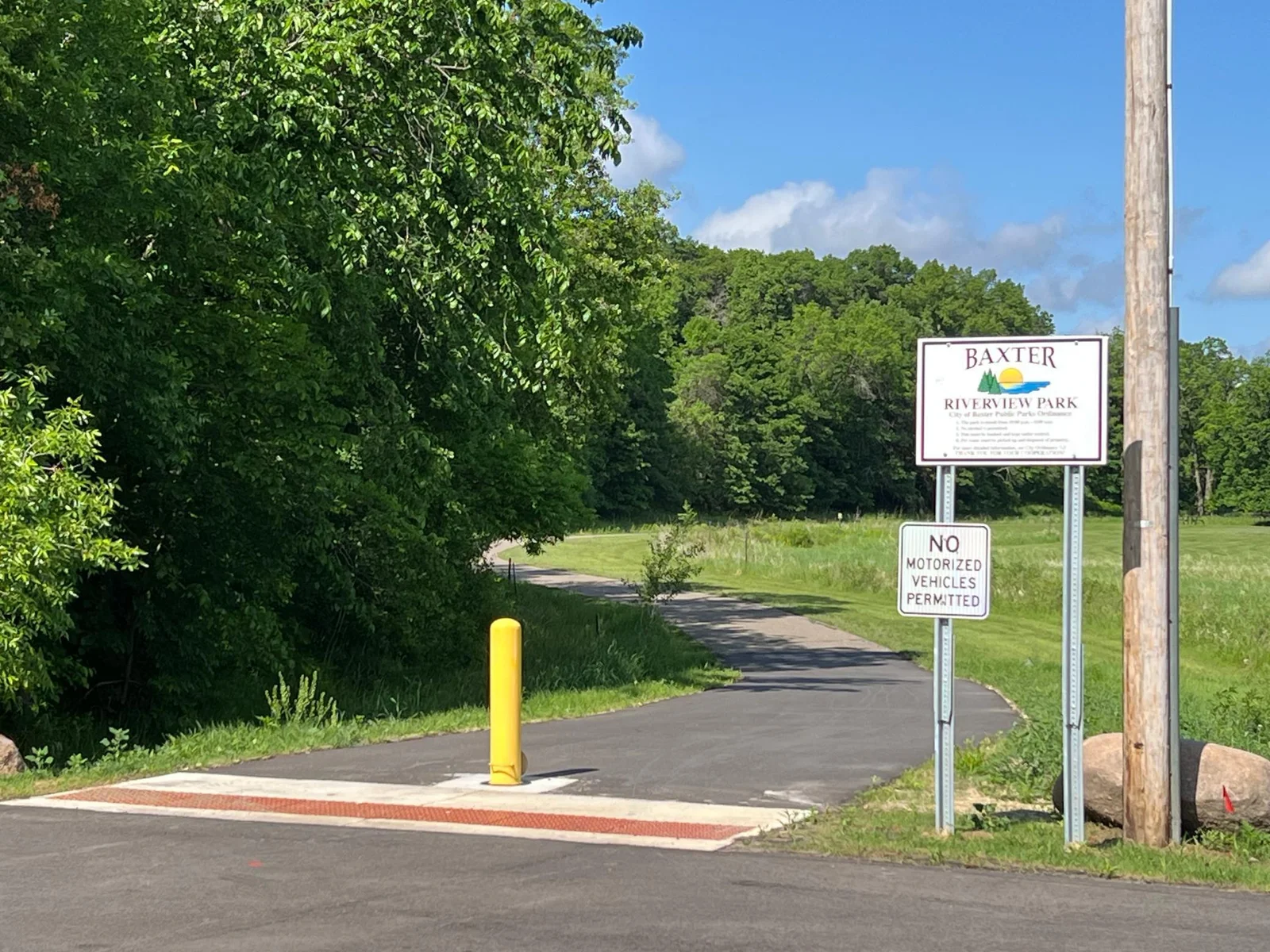 RIVERVIEW PARK IS JUST AROUND THE CORNER !