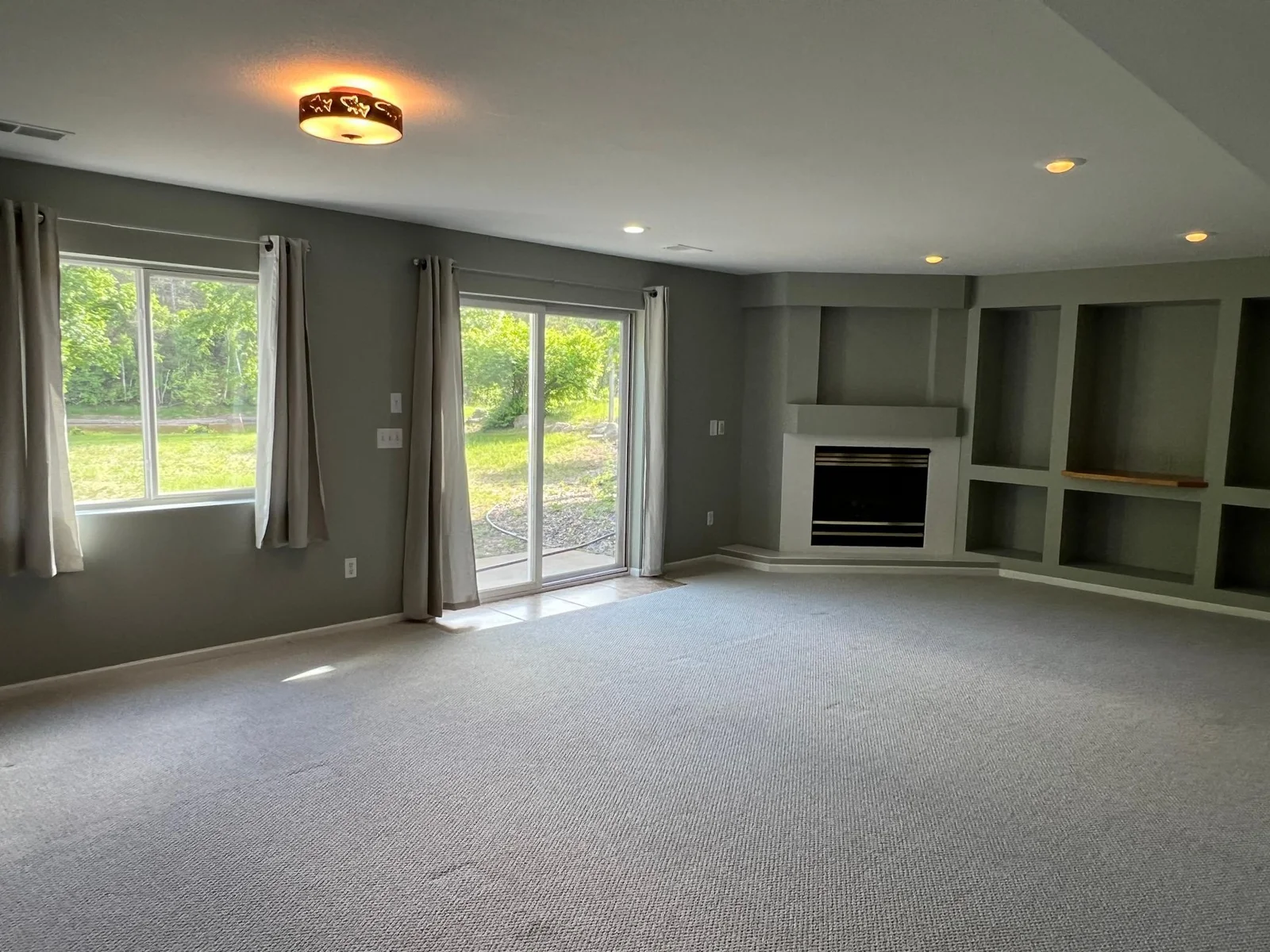 FAMILY ROOM, LOWER LEVEL