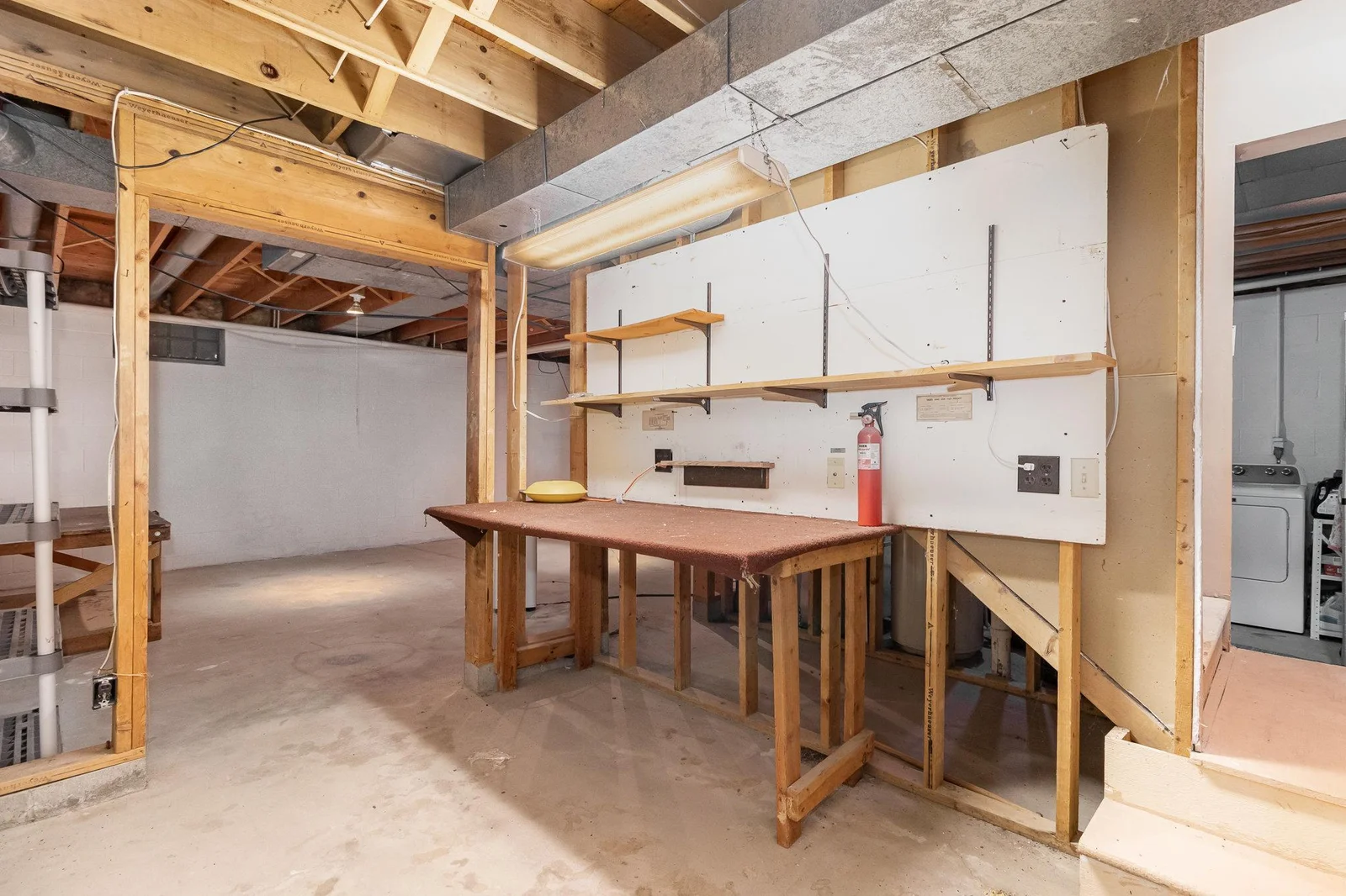 Work Bench for DIY'ers