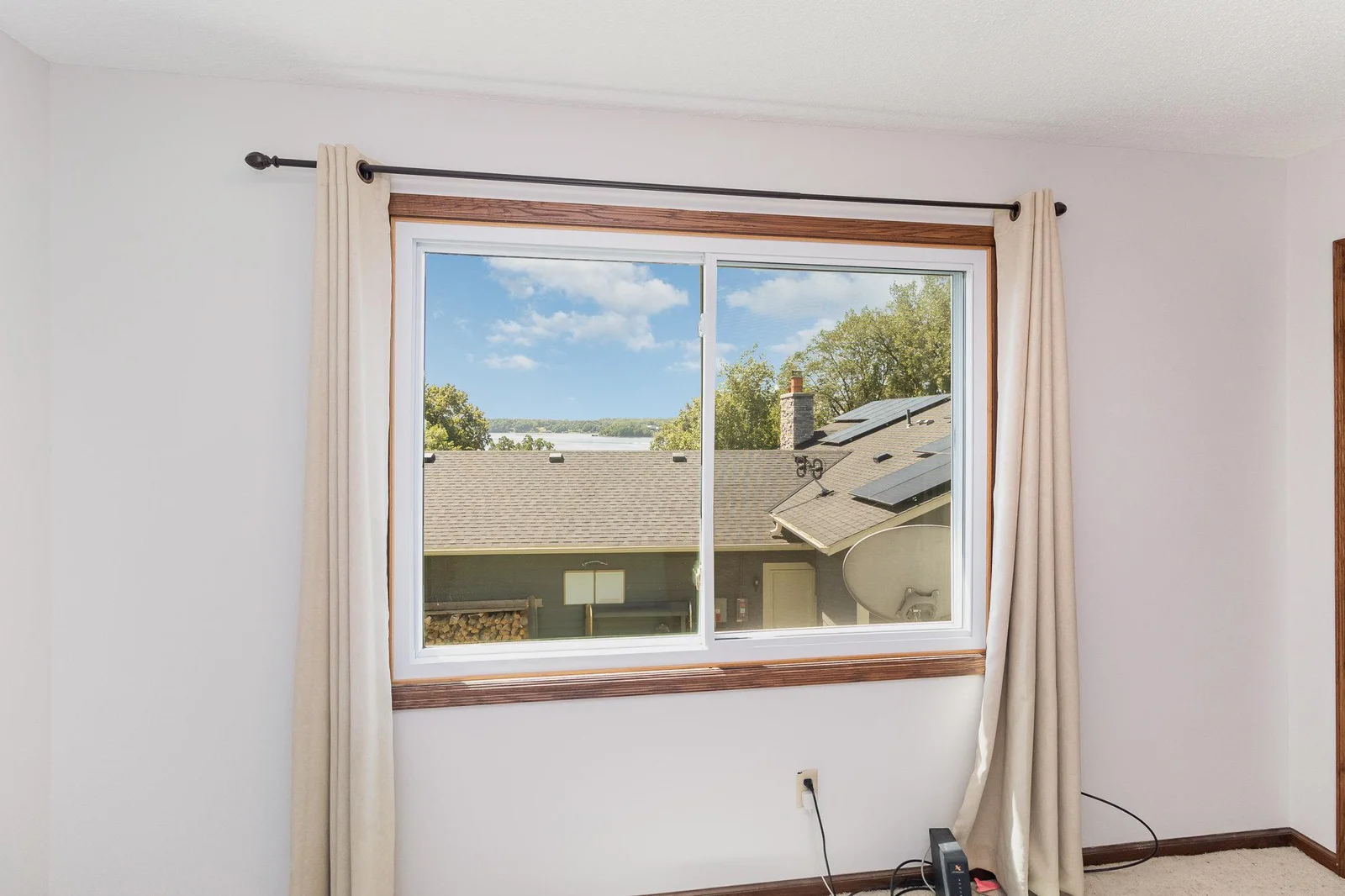 Bedroom or Office or Hobby Room?