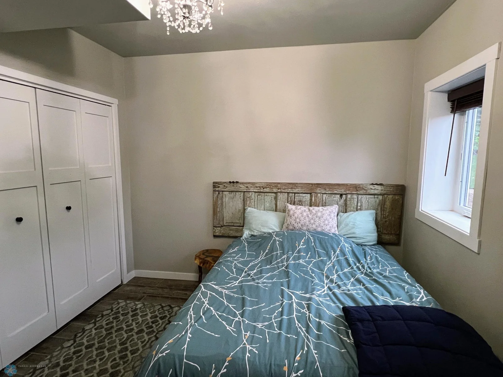 2 Bedroom
