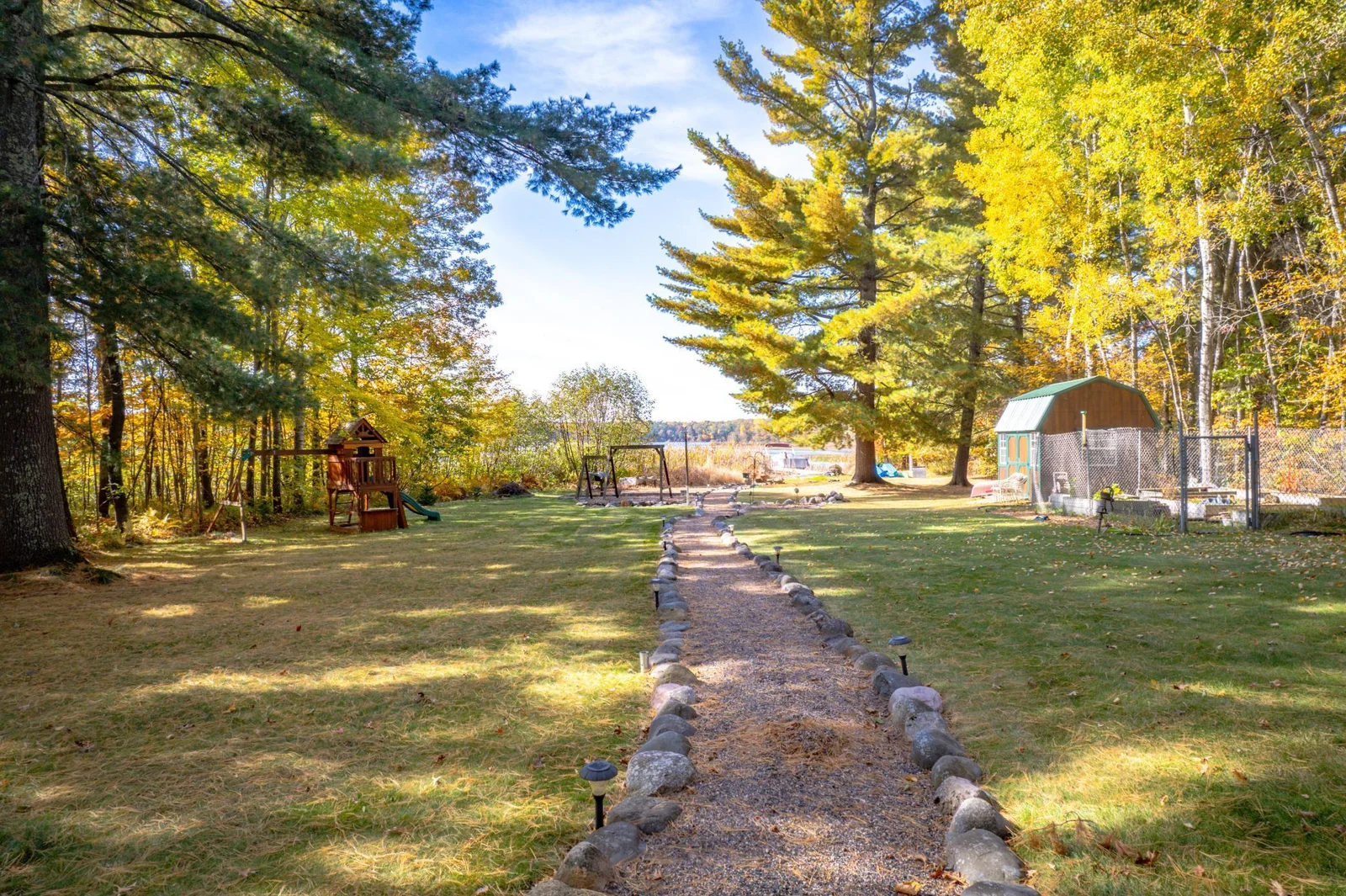 Flat, easy walk to the dock