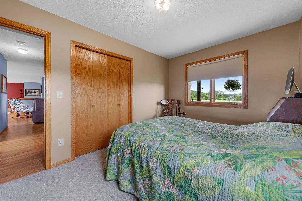 37 Bedroom 3.jpg