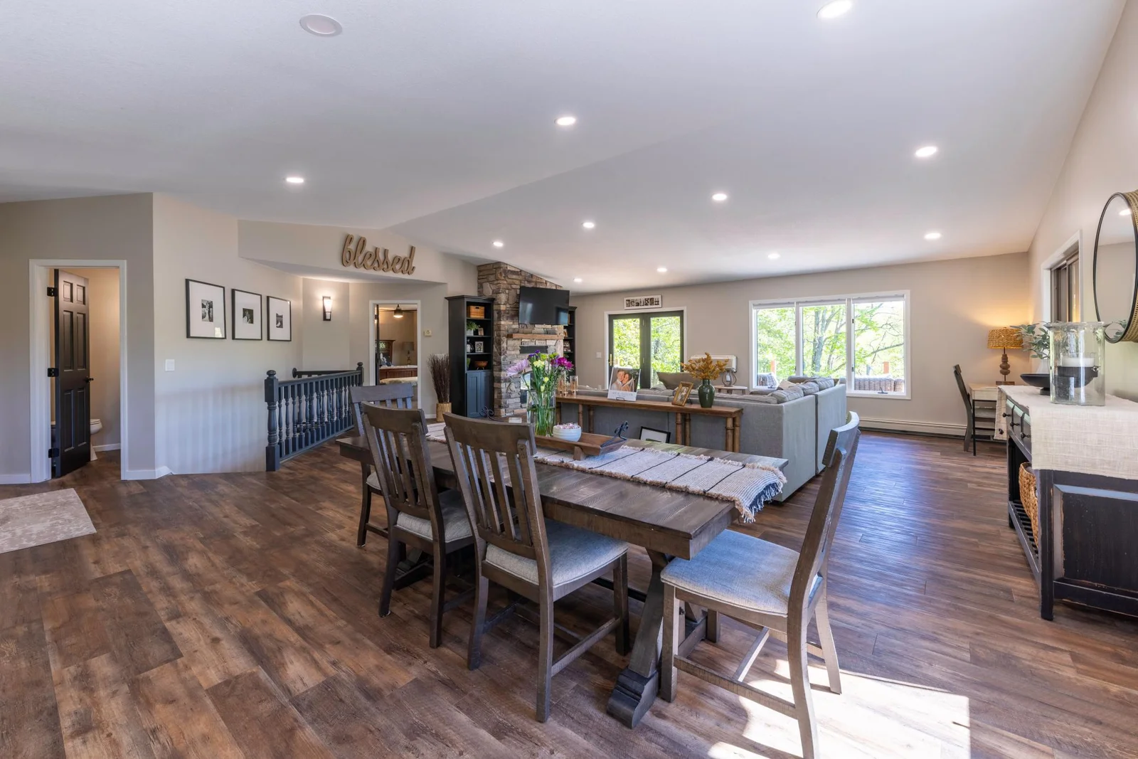 Dining/Living